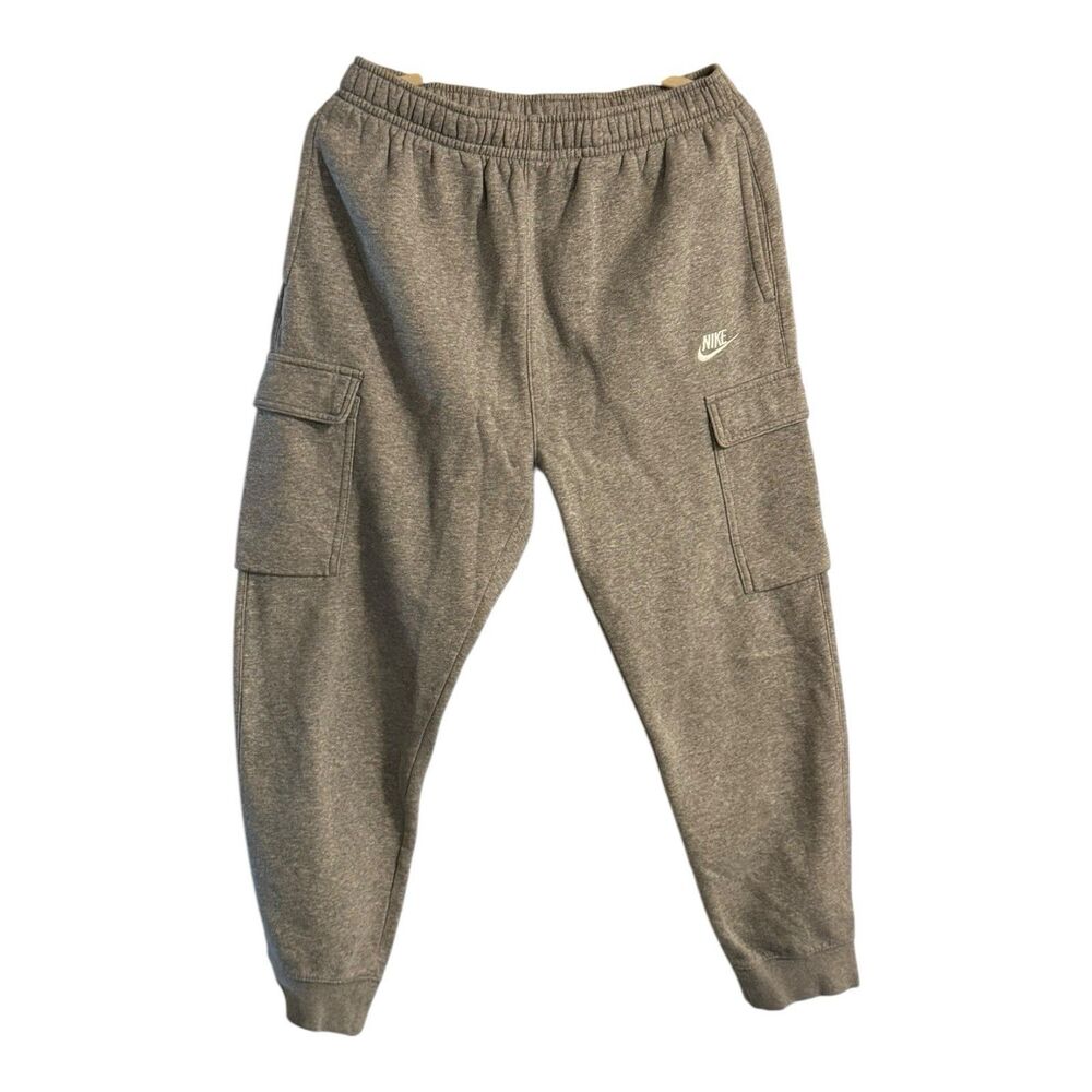 Nike Jogger Men’s M Gray Sportswear Club Fleece Lined Cargo Pocket Sweatpants